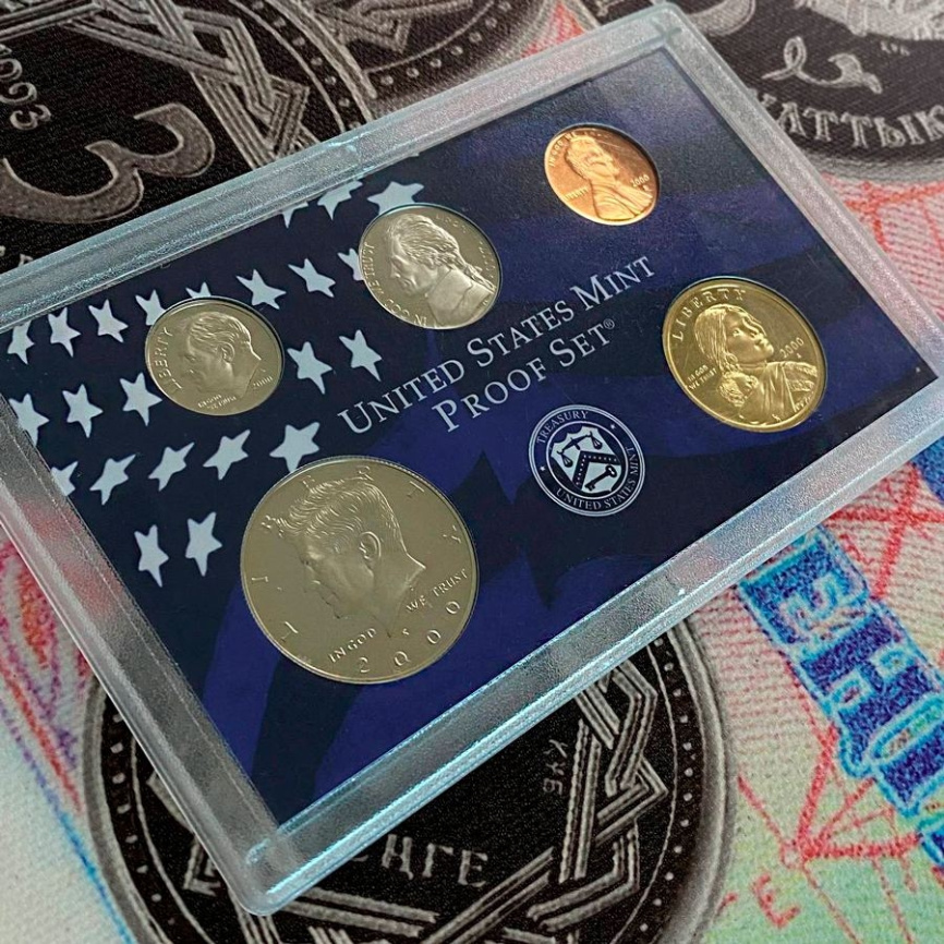 Набор монет США 2000 год в планшете фото 2