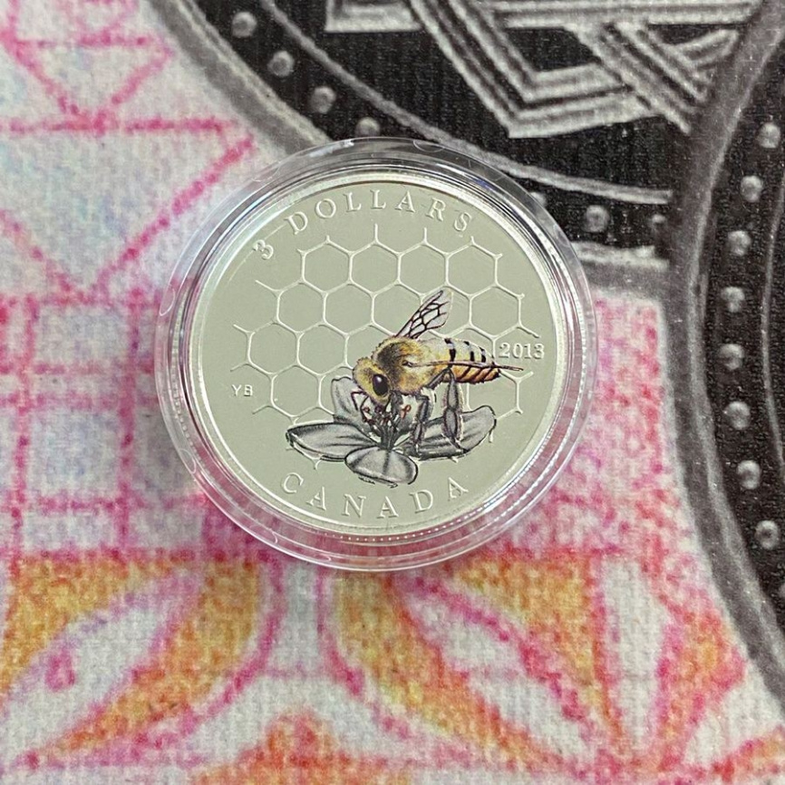 Пчела и улей (тампопечать) - Канада, 3 доллара, 2013 год фото 3
