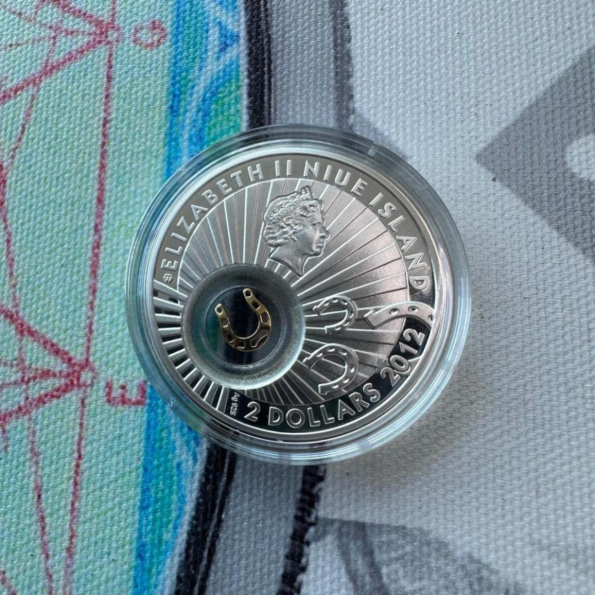 Монета на удачу ПОДКОВА - 2 доллара, о. Ниуэ фото 3